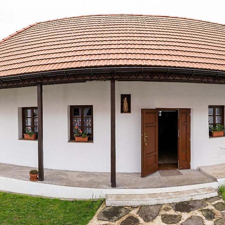 Ubytovanie Na Vcelej Farme Polichno Exterior photo